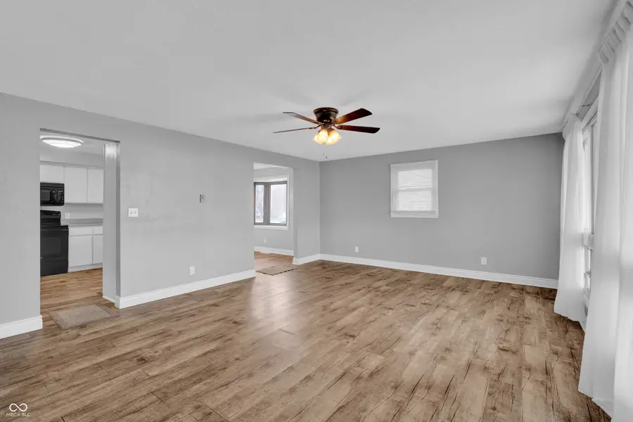 2132 Timbercrest Drive, Columbus, IN 47203 - #3