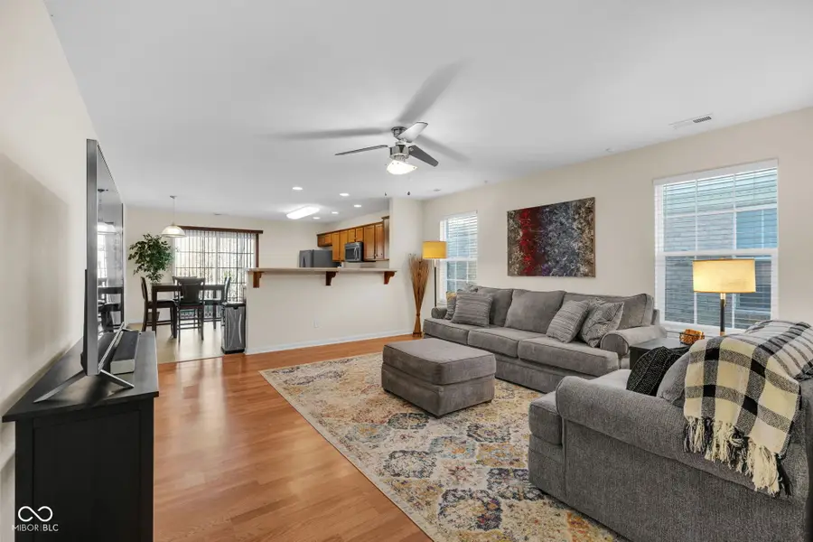 928 Baden Manor Drive, Indianapolis, IN 46217 - Image #3