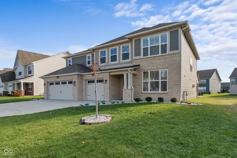 955 Garrison Drive, Greenwood, IN 46143 - Image #3