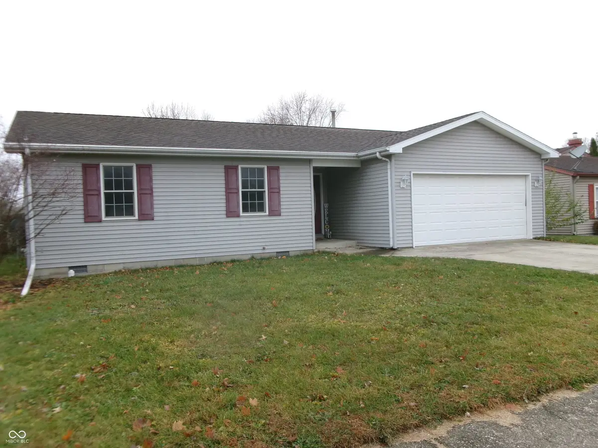 325 Fairlane Drive, Crawfordsville, IN 47933 - #1