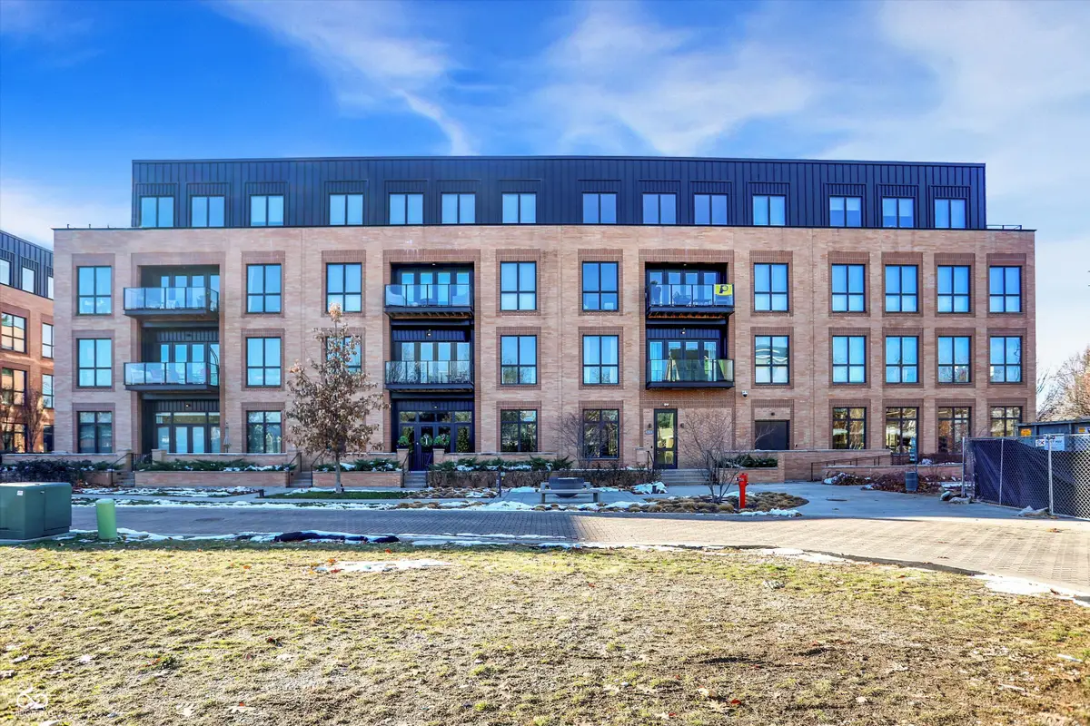 877 N East Street #303, Indianapolis, IN 46202 - Image #1