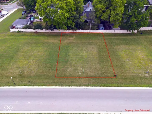 154 W Franklin Street, Shelbyville, IN 46176