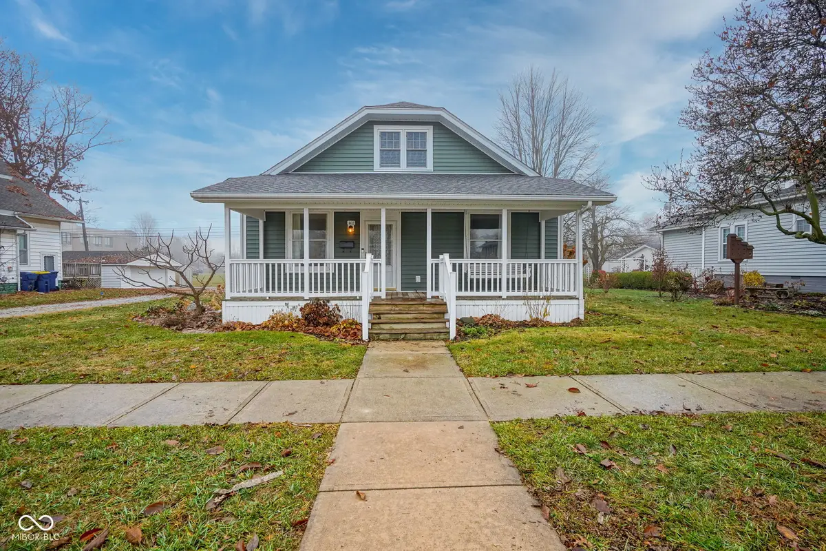 402 E 2nd Street, Sheridan, IN 46069 - Image #1