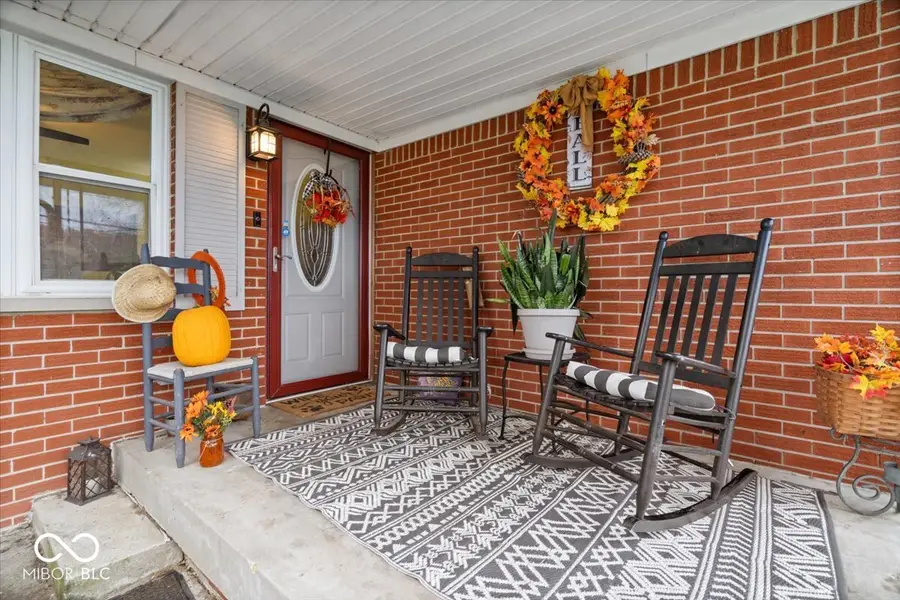 1118 Mullinix Road, Greenwood, IN 46143 - Image #3