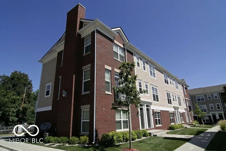 428 Neuman Way, Carmel, IN 46032 - Image #2