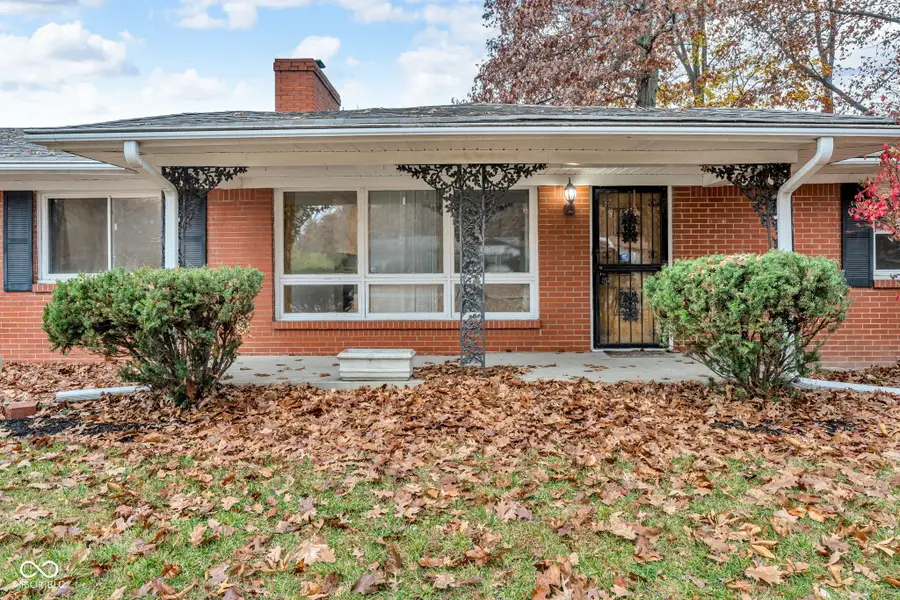 5108 Chatham Place, Indianapolis, IN 46226 - Image #2