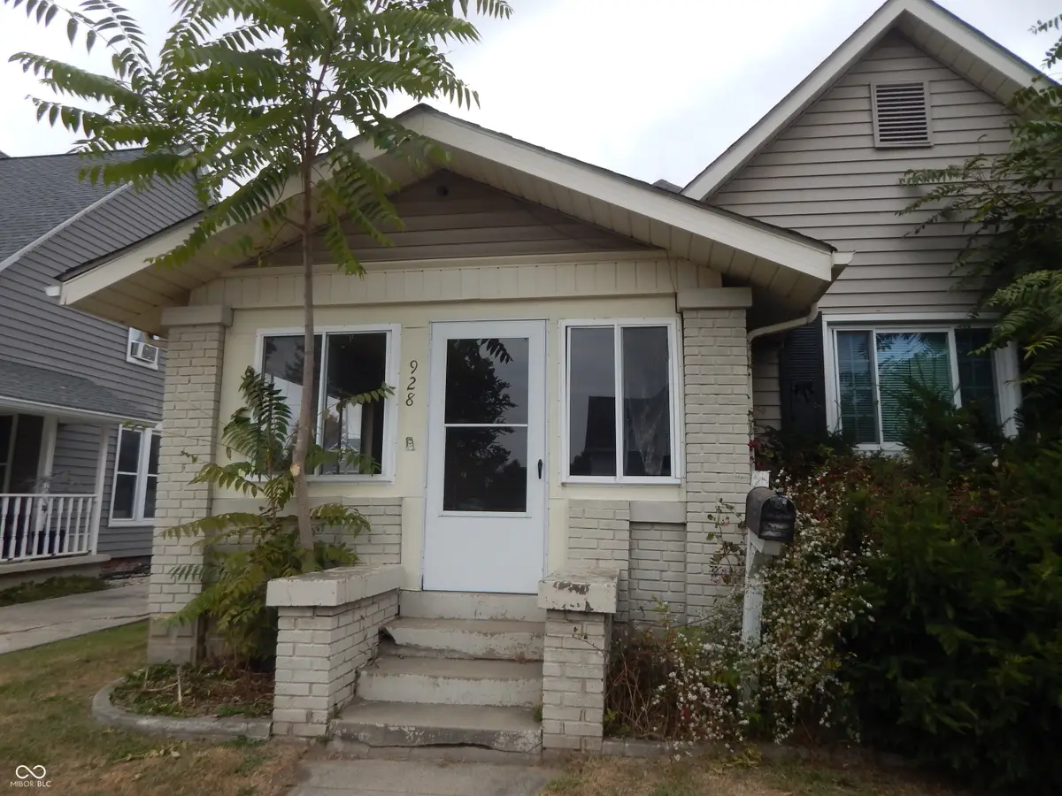 928 S A Street, Elwood, IN 46036 - Image #1