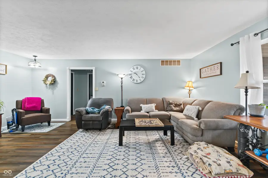 1027 S Teresa Drive, Martinsville, IN 46151 - Image #3