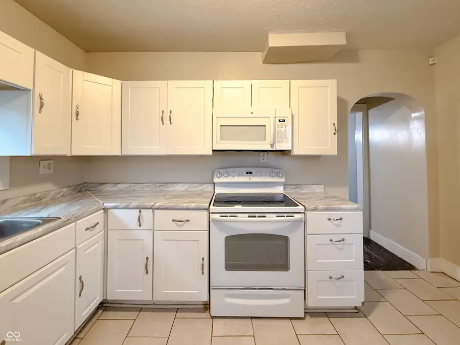 230 N Rural Street, Indianapolis, IN 46201 - Image #3