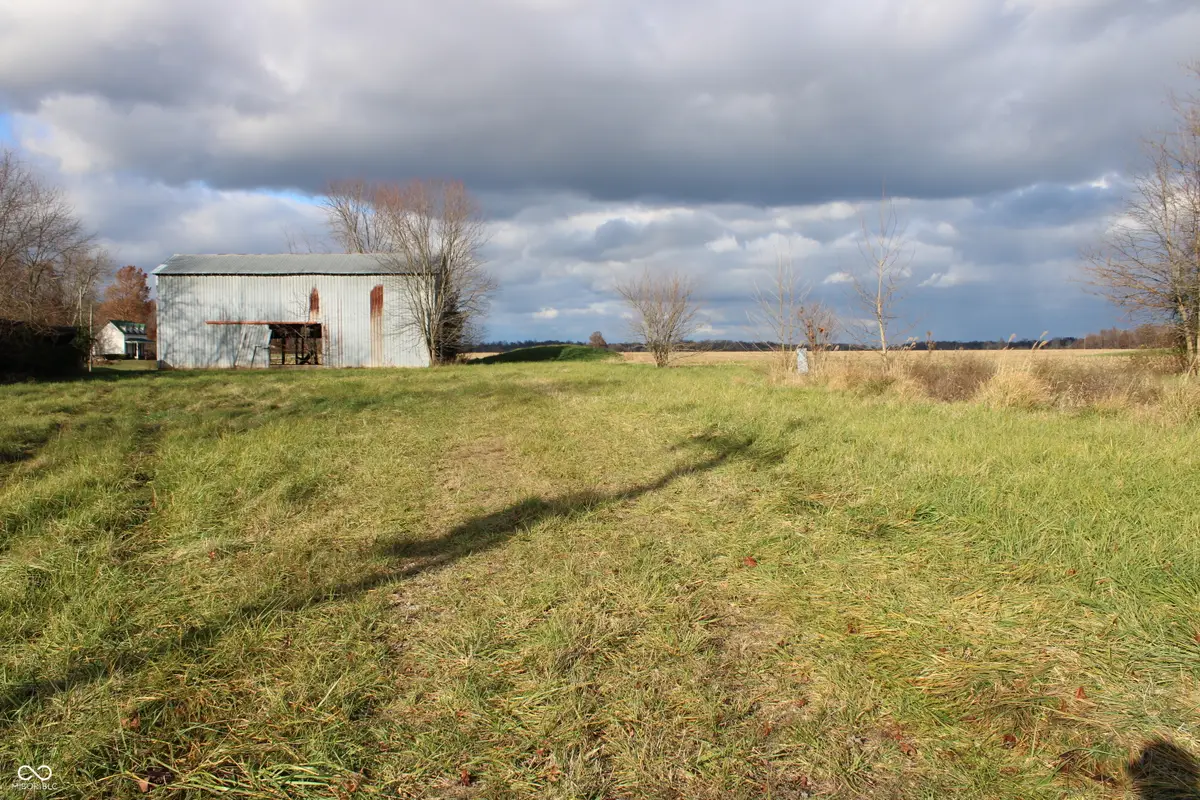 7113 New Washington Beth Road, Washington, IN 47111 - Image #1