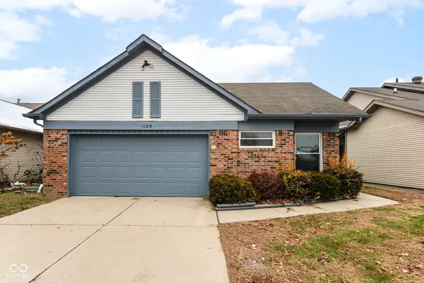 7128 Eagle Cove Drive, Indianapolis, IN 46254
