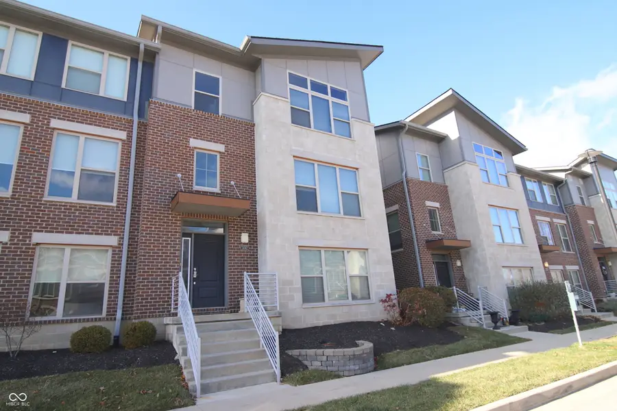 13062 Grand Vue Drive, Carmel, IN 46032 - Image #2