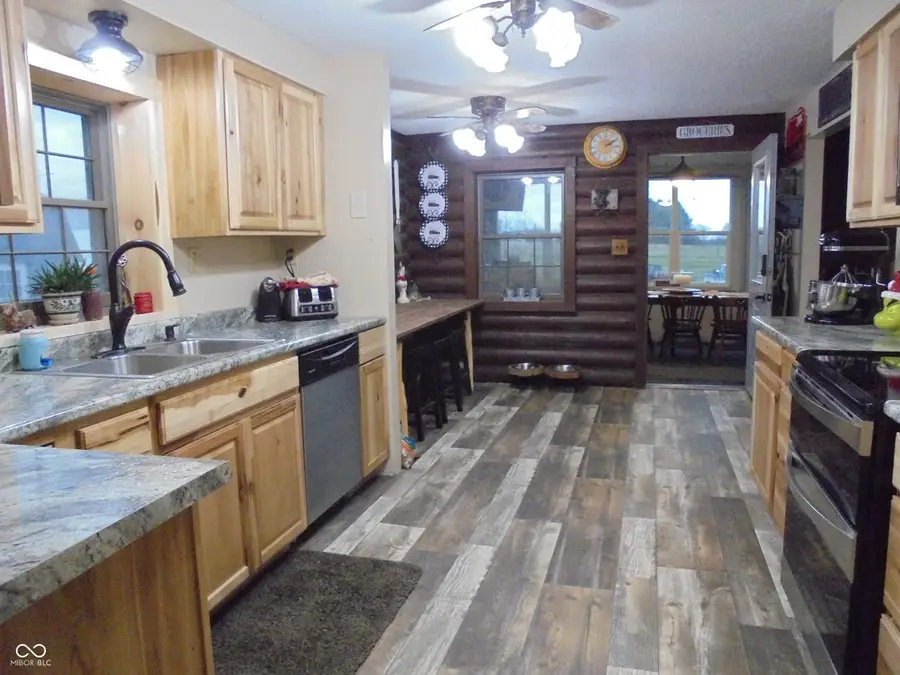 1820 S County Road 850 E, New Castle, IN 47362 - Image #2