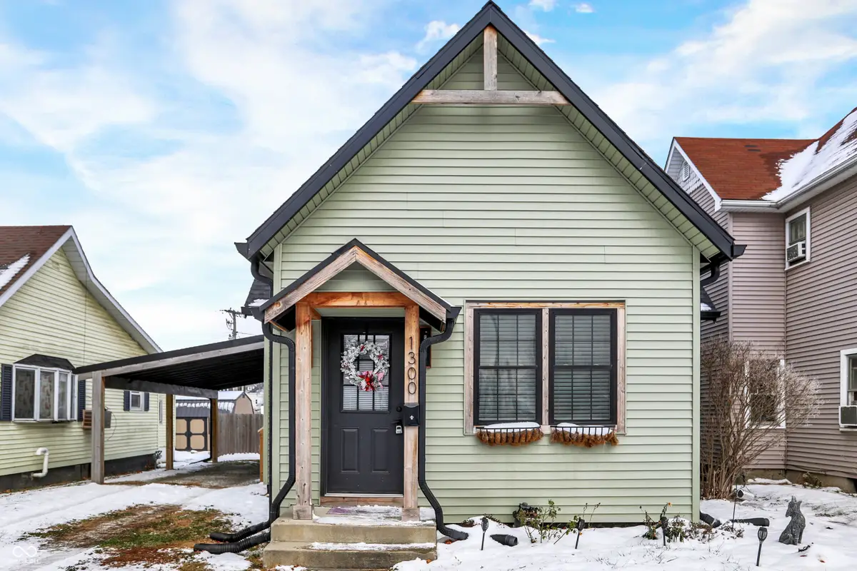 1300 S B Street, Elwood, IN 46036 - Image #1