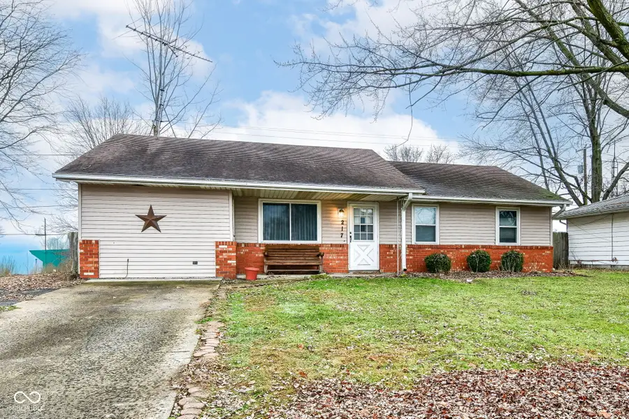 217 W Price Street, Gaston, IN 47342 - Image #2