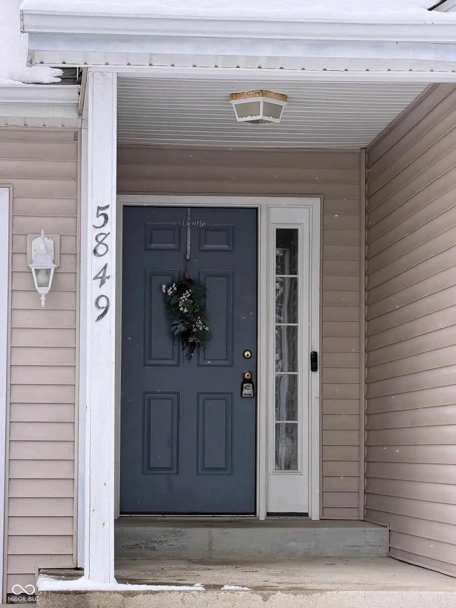 5849 Regency Drive, Columbus, IN 47203 - Image #2