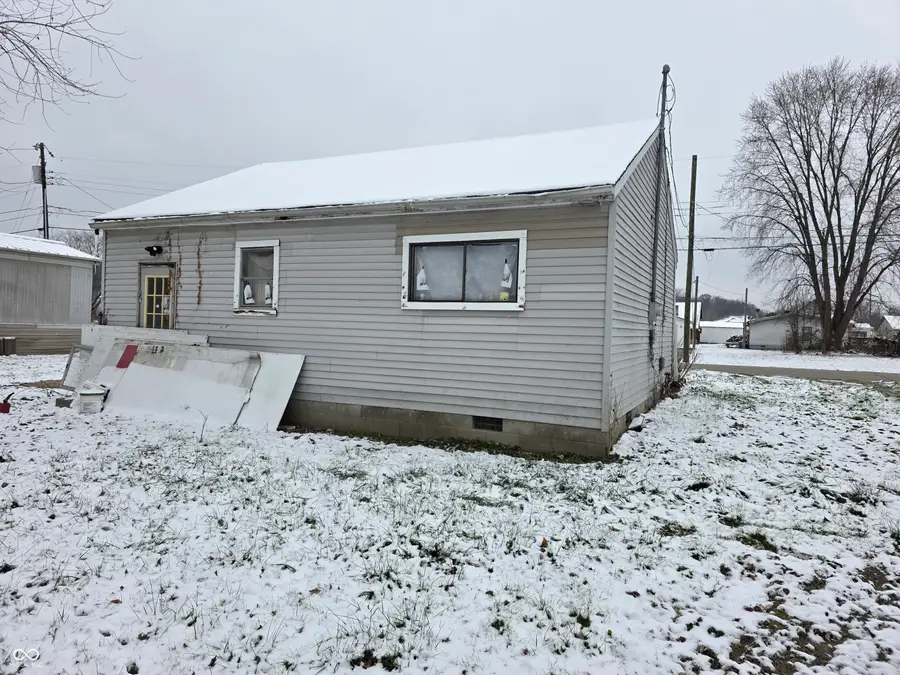233 W Main Street, Medora, IN 47260 - Image #2