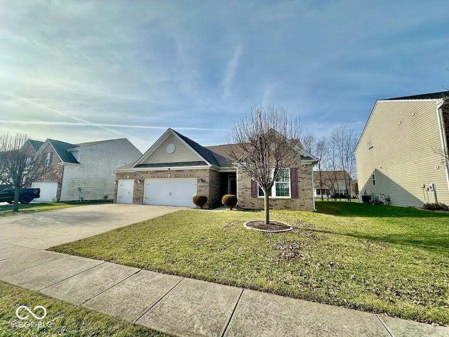 1566 Valdarno Drive, Greenwood, IN 46143 - Image #3
