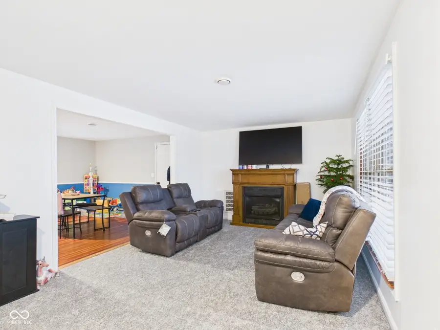 114 Bess Boulevard, Pendleton, IN 46064 - Image #2