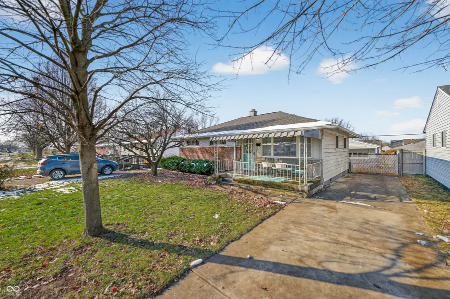 426 N 14th Avenue, Beech Grove, IN 46107 - Image #2