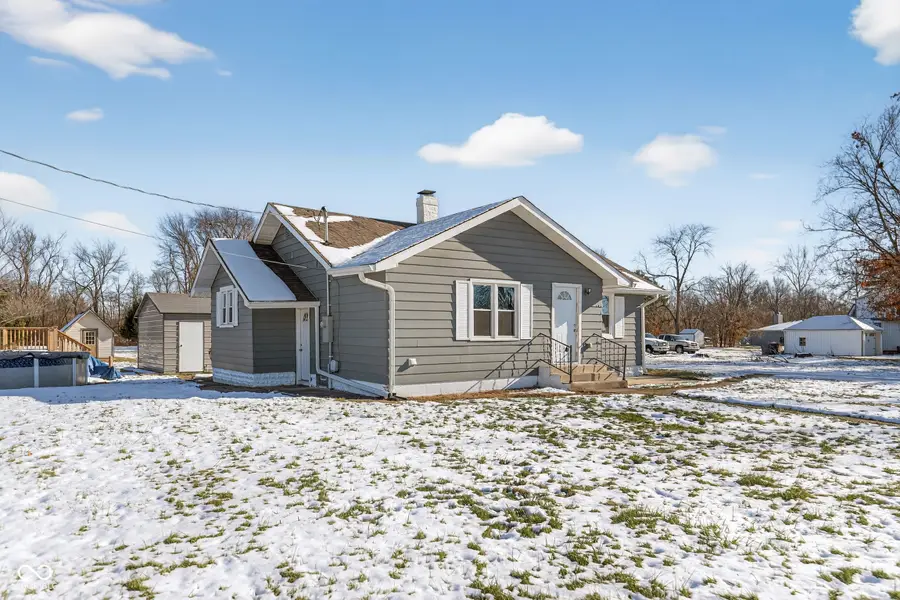 6498 S 200 E, Markleville, IN 46056 - Image #2