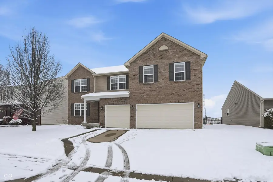 5012 Birmingham Drive, Indianapolis, IN 46235 - Image #2