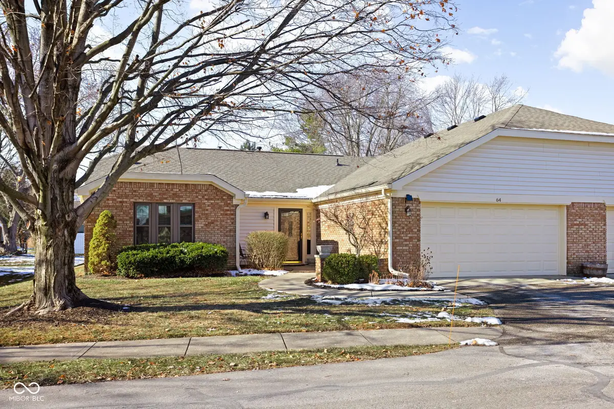 64 Dominion Drive, Zionsville, IN 46077 - Image #1