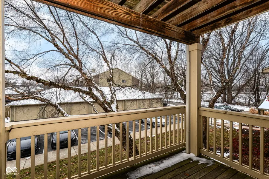 8820 Yardley Court #205, Indianapolis, IN 46268 - Image #2