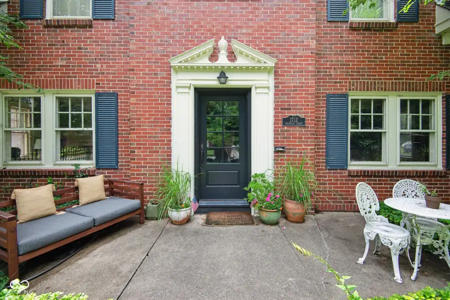 1712 Franklin Street, Columbus, IN 47201 - Image #2