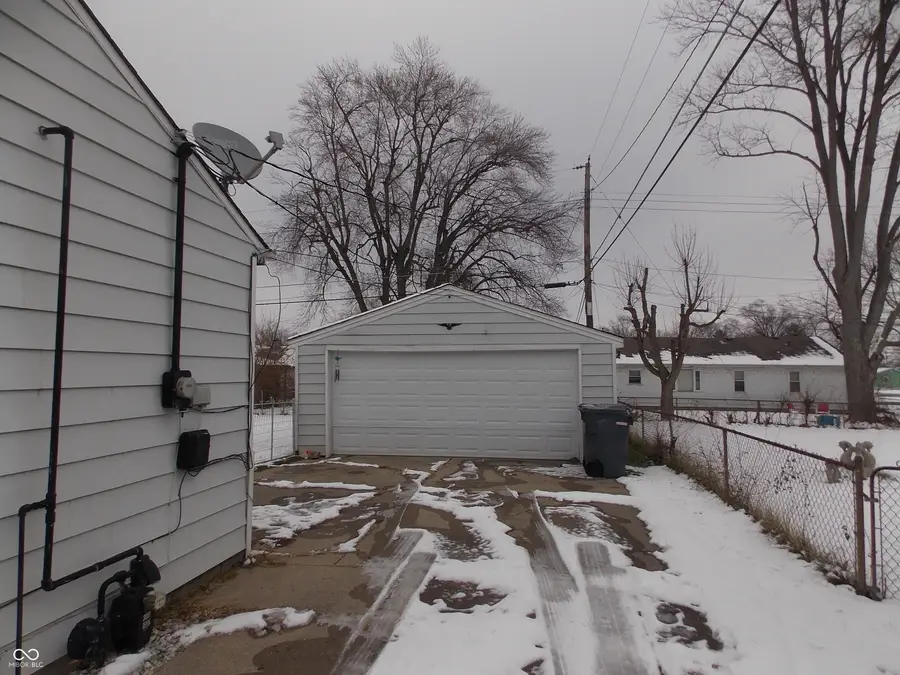 2608 Shawnee Drive, Anderson, IN 46012 - Image #2