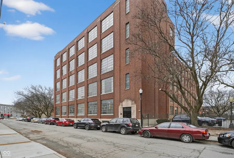 611 N Park Avenue #203, Indianapolis, IN 46204 - Image #2