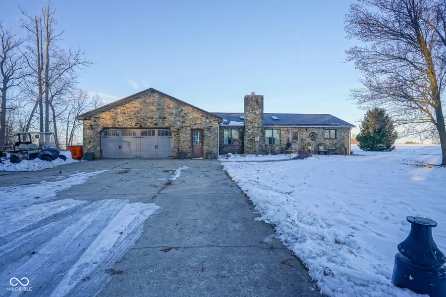 10355 E Co Rd 1075 S, Galveston, IN 46932 - Image #2