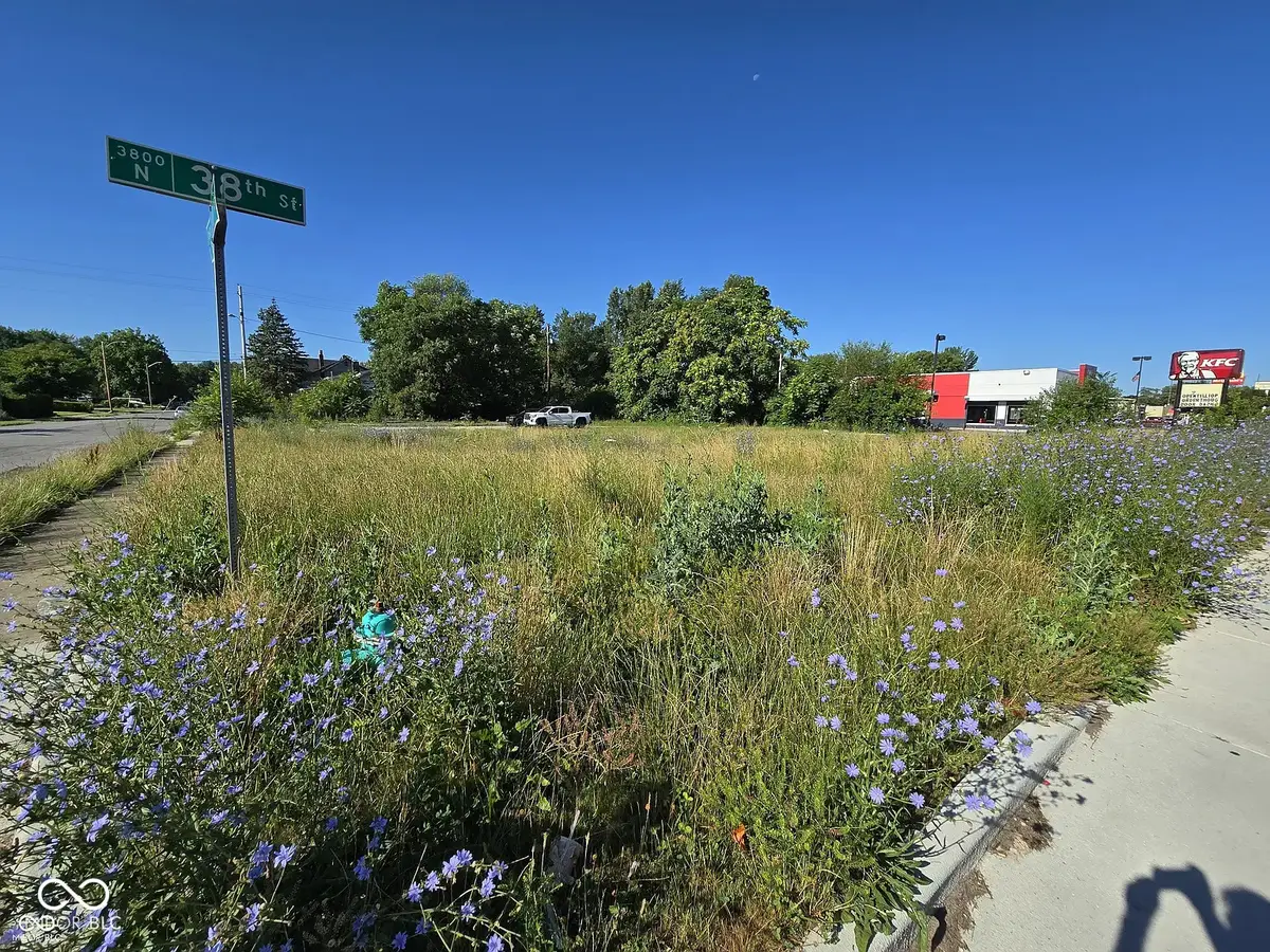 2525 E 38th Street, Indianapolis, IN 46218 - #1