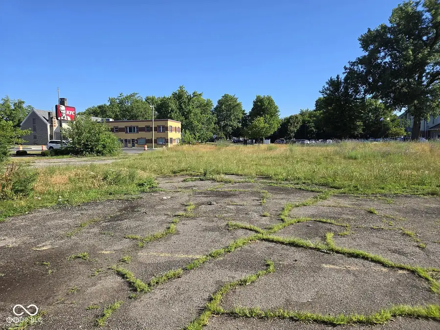 2525 E 38th Street, Indianapolis, IN 46218 - #2