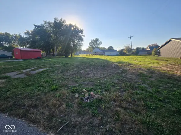 6 8th Street Sw, Linton, IN 47441