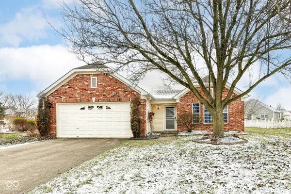 9234 Crossing Drive, Fishers, IN 46037