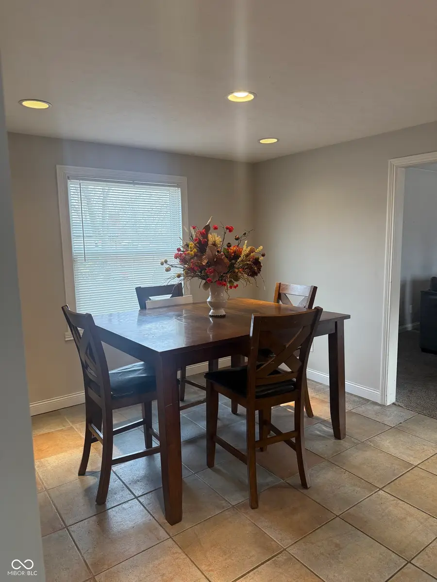 10249 Ronald Court, Indianapolis, IN 46229 - Image #3