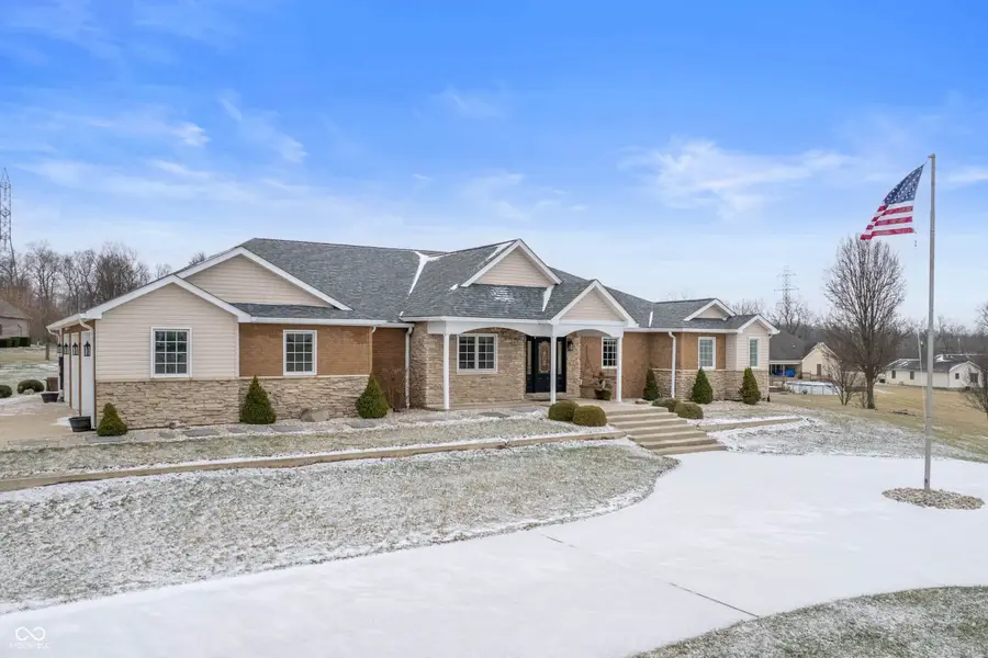1695 S County Road 550 E, Selma, IN 47383 - Image #2