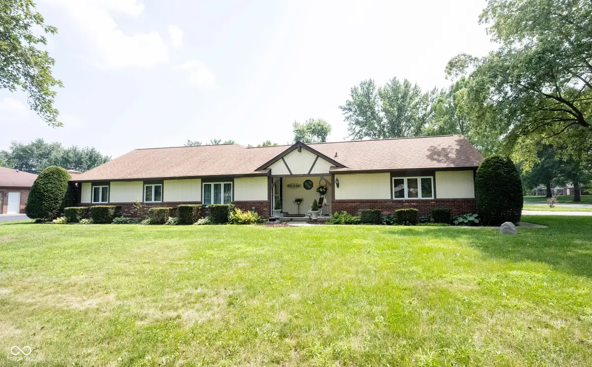 5179 W Blue Bell Drive, New Palestine, IN 46163 - Image #1