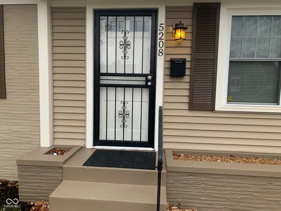 5208 E 9th Street, Indianapolis, IN 46219 - Image #3