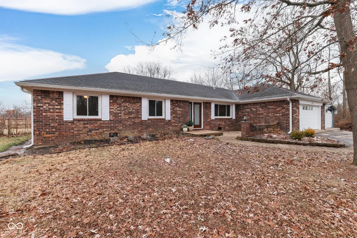 311 S County Road 550 E, Avon, IN 46123 - Image #1