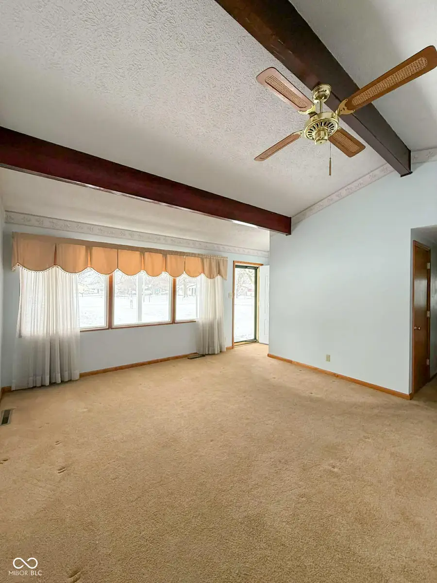 3076 Davis Drive, Indianapolis, IN 46221 - Image #2
