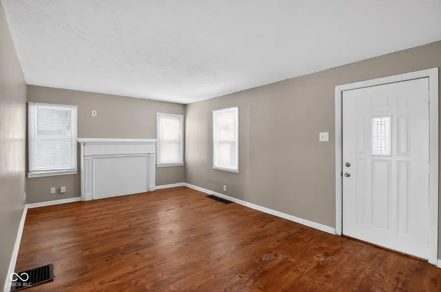 146 E Troy Avenue, Indianapolis, IN 46225 - Image #3