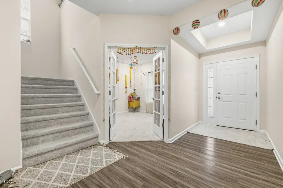 1148 Lakeshore Drive, Greenwood, IN 46143 - Image #2