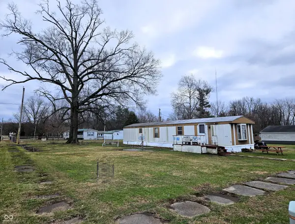 175 2nd Street, Switz City, IN 47465