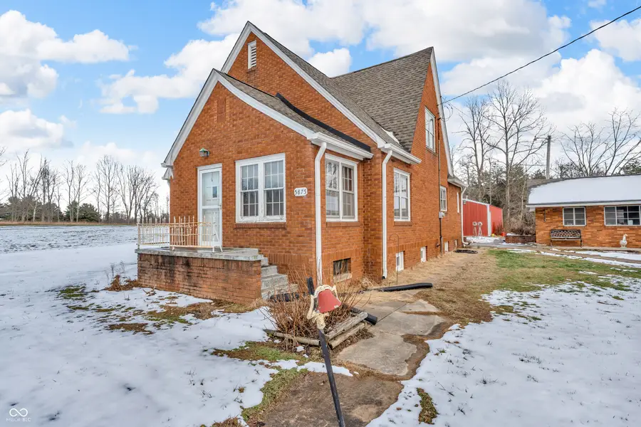 5875 S County Road 625 W, Reelsville, IN 46171 - Image #2