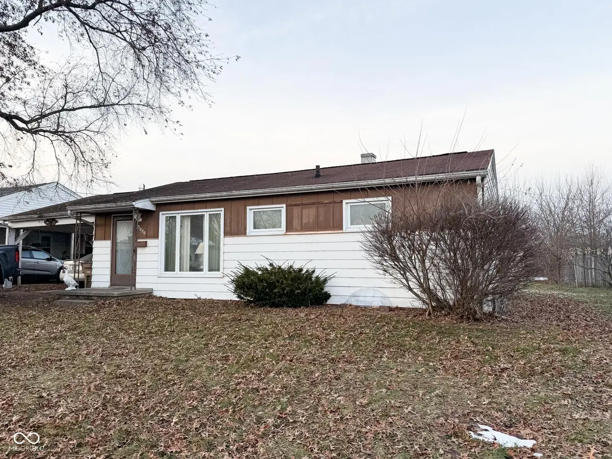 3080 Thompson Drive, Columbus, IN 47201 - Image #1