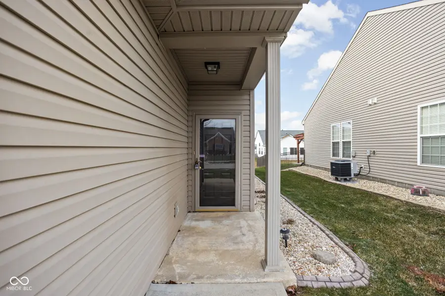 1450 Colony Park Drive, Greenwood, IN 46143 - Image #3