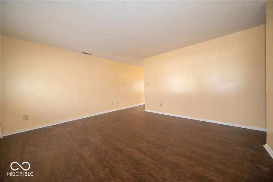 1994 Churchill Road, Franklin, IN 46131 - Image #2