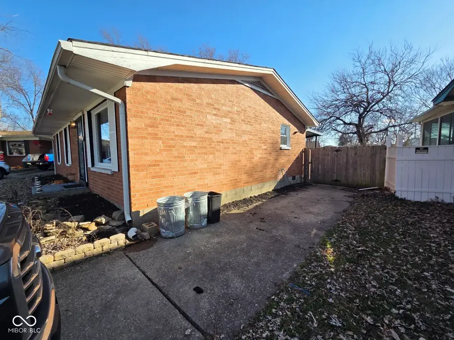 1726 Shirley Avenue, Clarksville, IN 47129 - Image #3